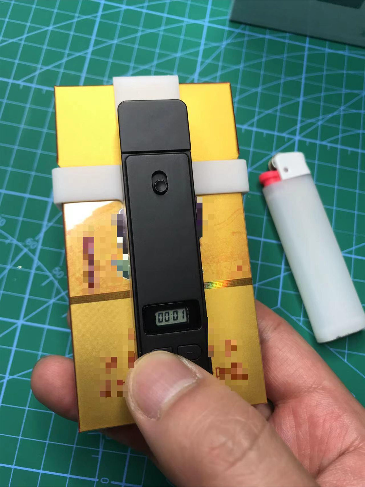 Smart Cigarette Timing verrouille la lutte contre le tabagisme et la cessation du sida