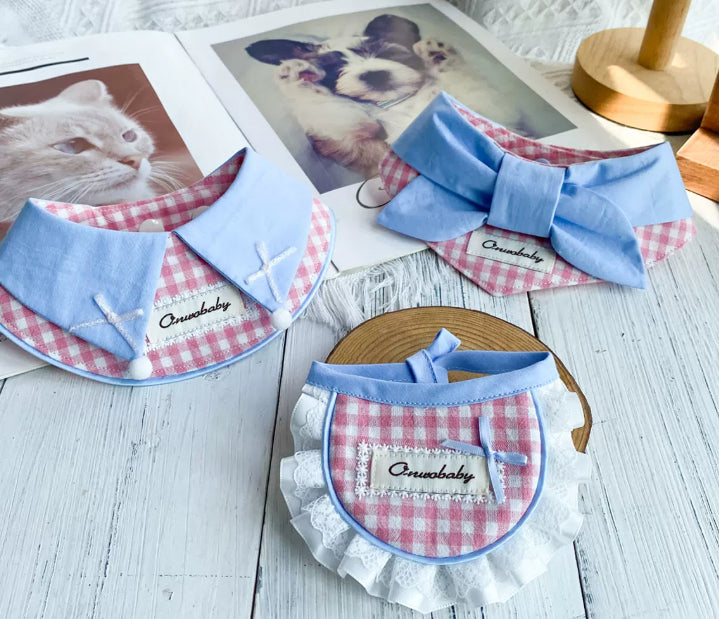 Bib de l'école d'animaux de compagnie de salive de chien