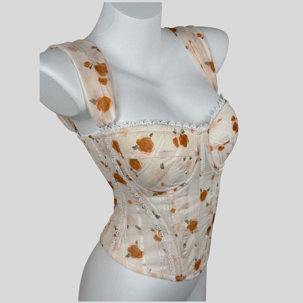 Corset encastré en dentelle à l'abricot