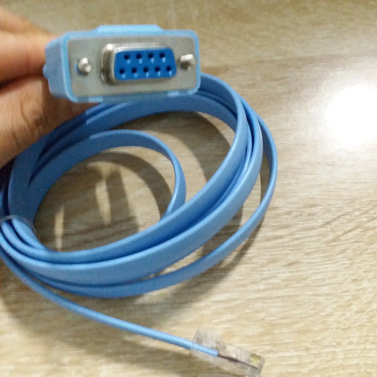 Ligne de configuration du routeur à neuf broches du câble réseau en cristal