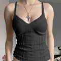 Top Halter en col V en dentelle mince de couleur solide avec une couture définie