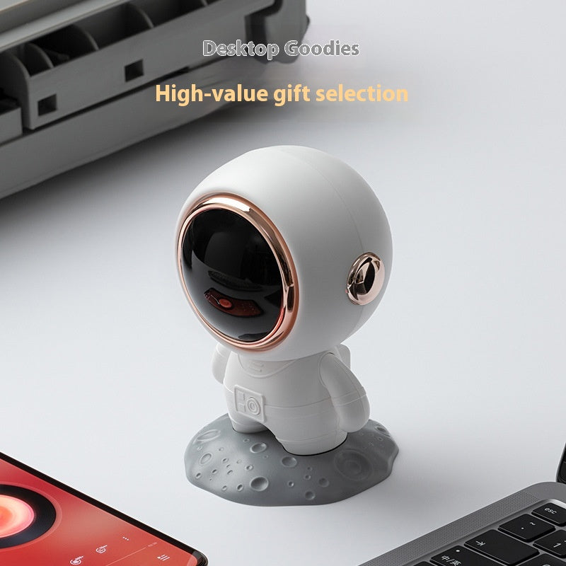 Spaceman Bluetooth Haut-parleur Lune Astronaute sans fil Mini décoration de bureau