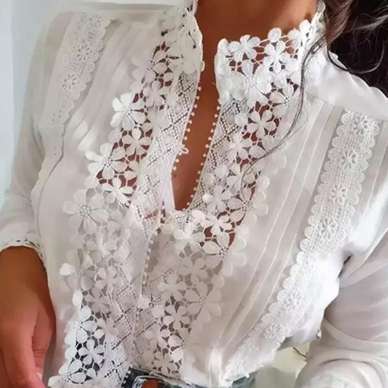 Chemise à manches longues en dentelle blanche