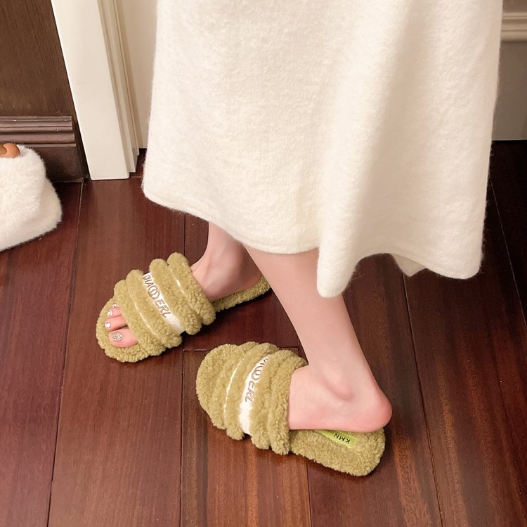 Pantoufles pour femmes pour l'usure extérieure