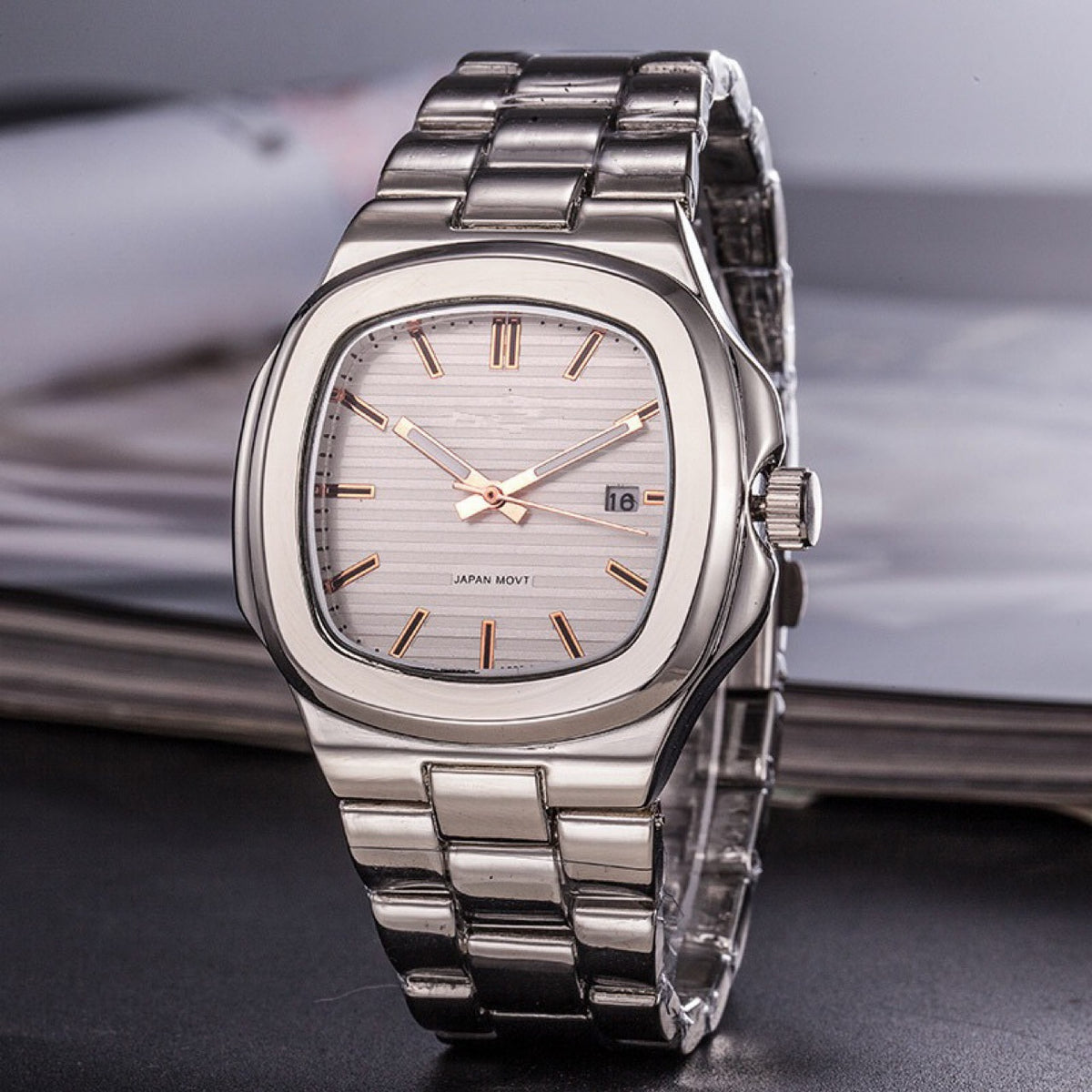 Montre personnalisée de mode masculine et féminine