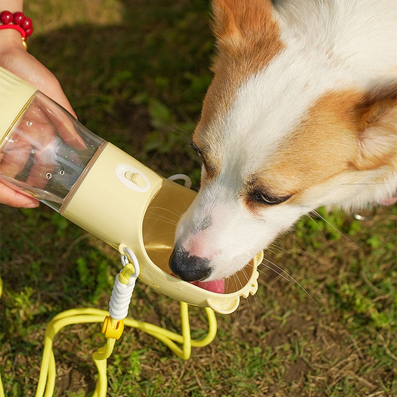 Pet Water Cup Bouteille d'eau Portable Fontaine extérieure pour chiens