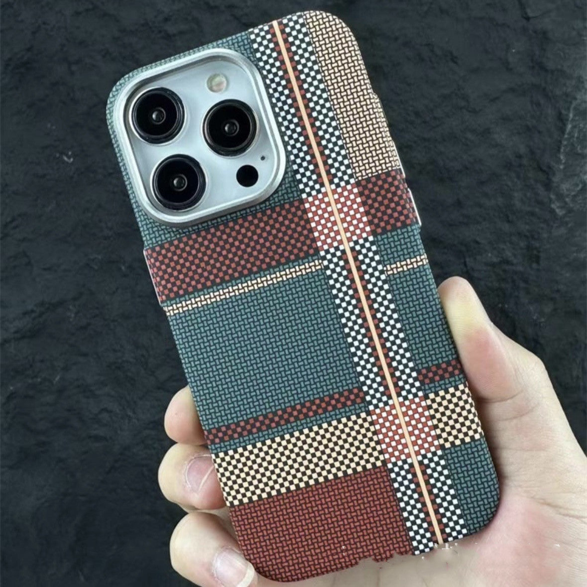 Motif magnétique Kafra Carbon Fibre Étui de téléphone de protection tout compris