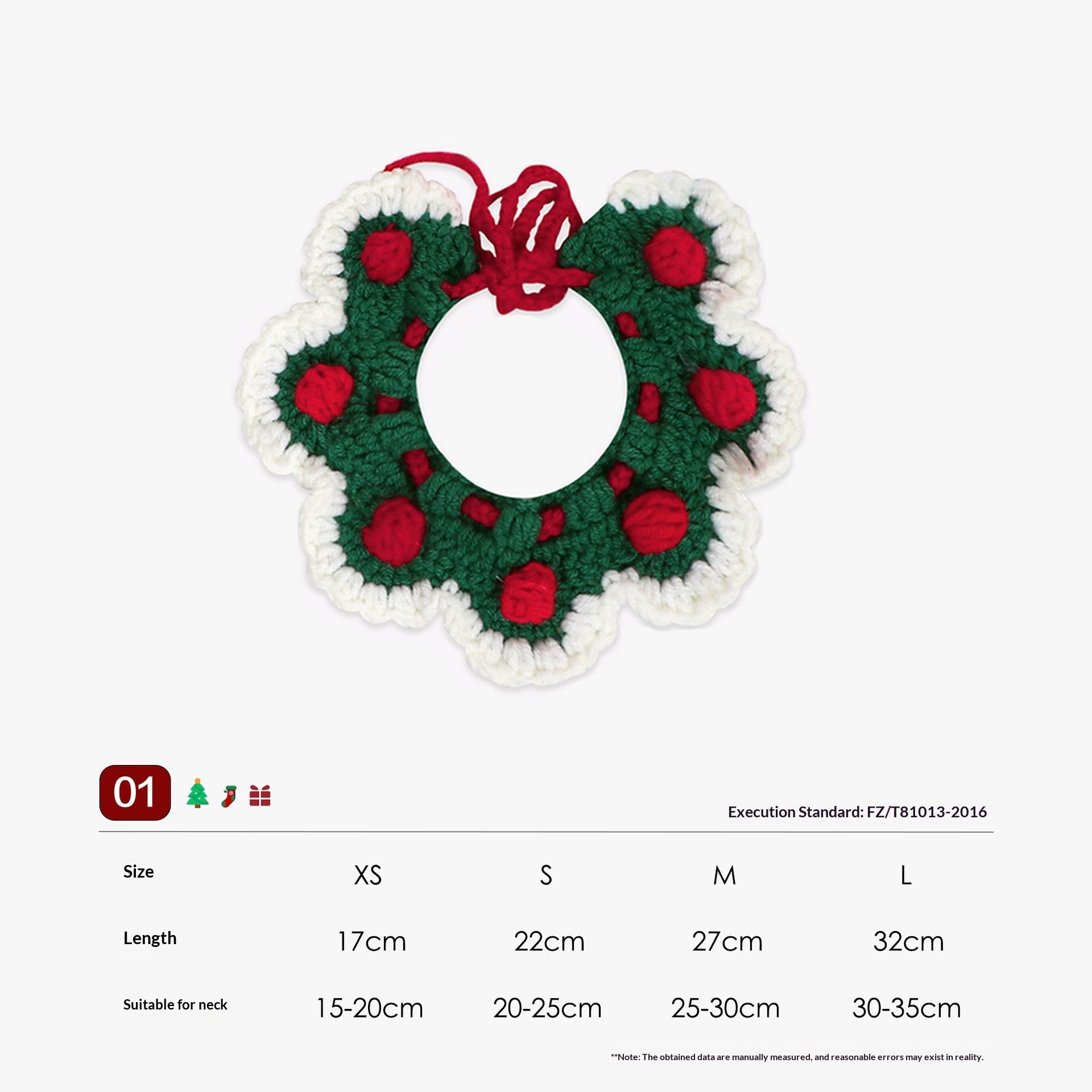 Collier de fils tricotés à la main
