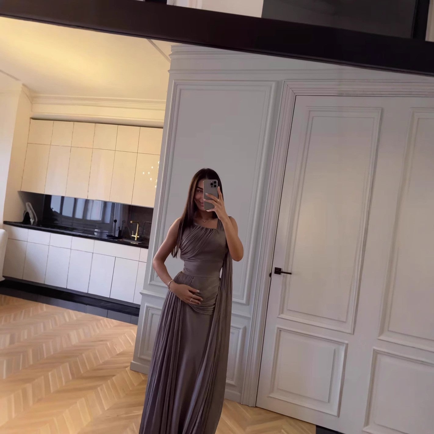 Robe de soirée en satin de ruban plissé
