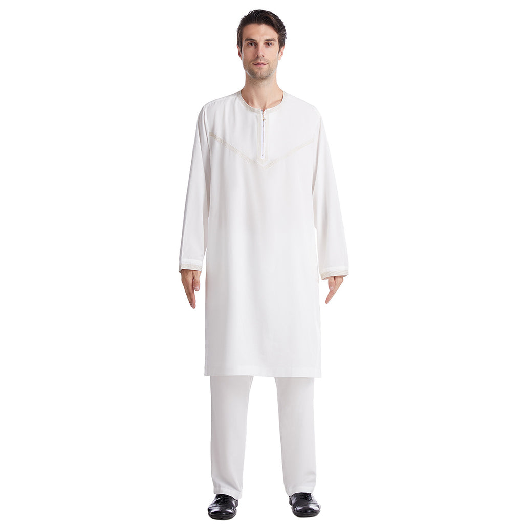 Robe en polyester brodé pour hommes