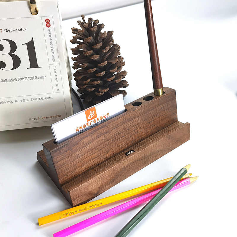 Support de base de charge pour tablettes en bois massif créatif