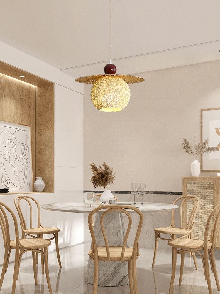 Rustic Log-colored Guesthouse Restaurant et éclairage de chambre