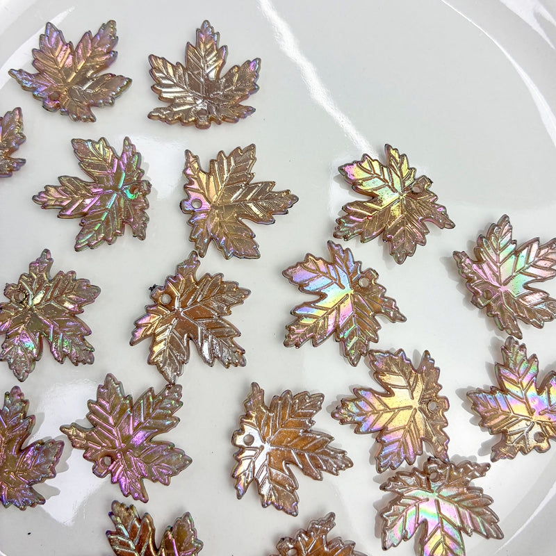 Charms de feuille d'érable en acrylique plaqué AB