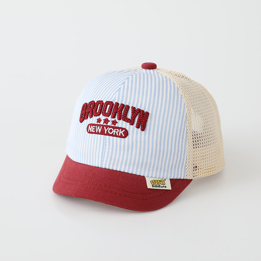 Casquette de baseball pour les enfants rayés multicolores en mailles pour l'été