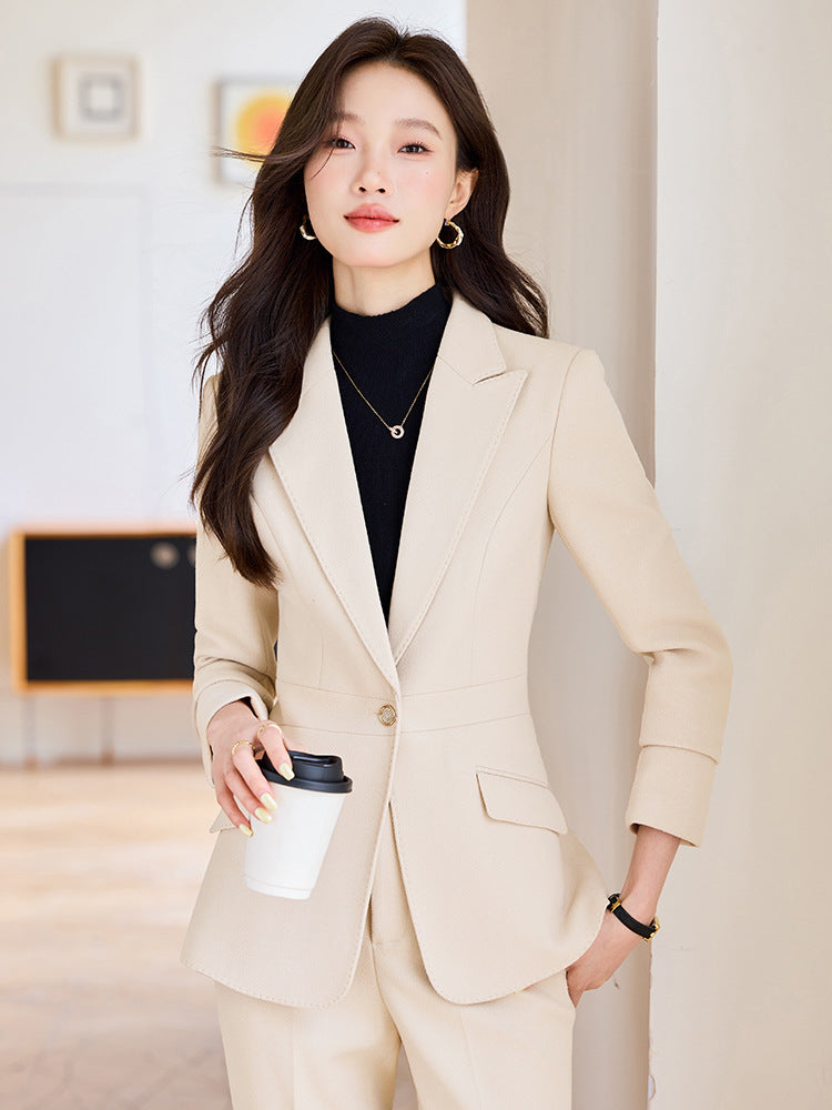 Blazer pour le transport d'un élégant uniforme d'usure formelle