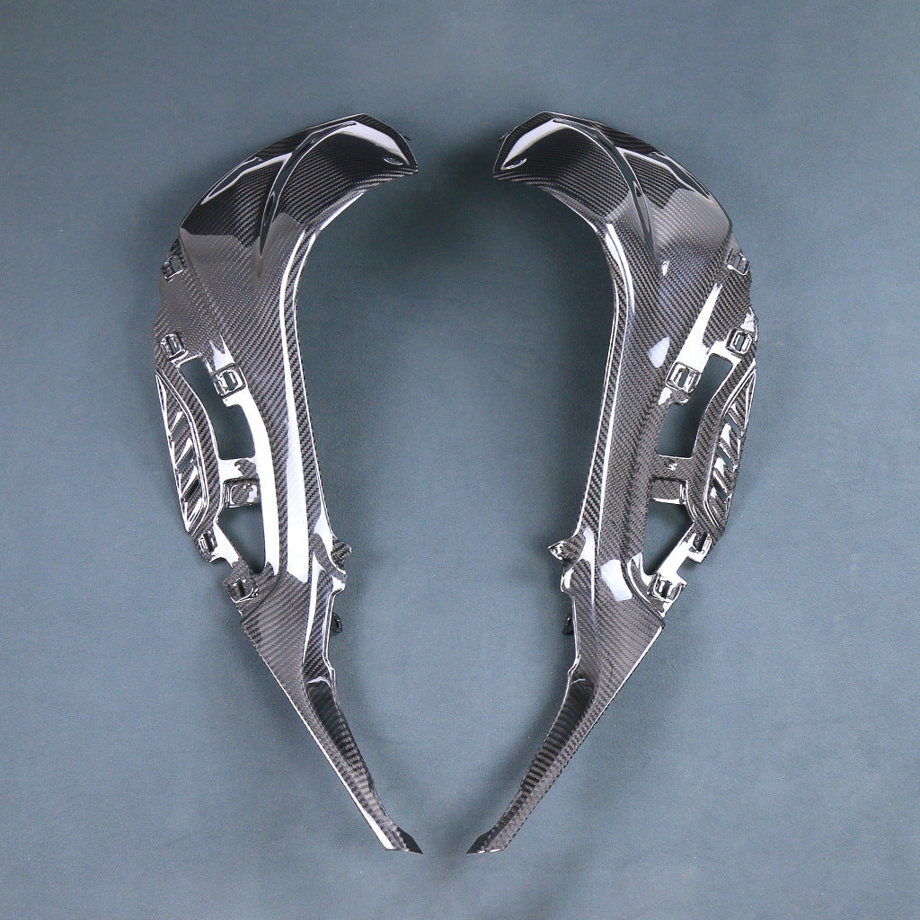 Panneaux latéraux du réservoir de carburant en fibre de carbone Shell modifié de moto