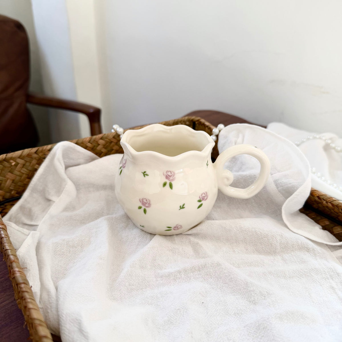 Coupe en céramique irrégulière et Saucer