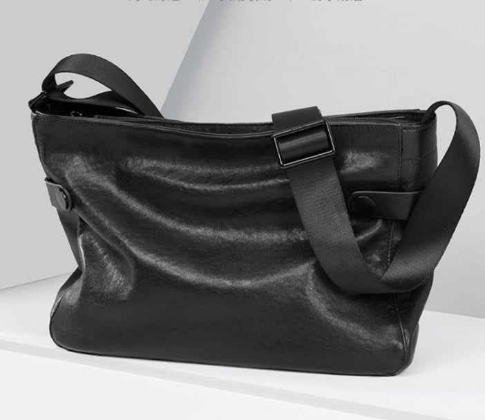 Men's Genuine Leather Backpack Cowhide Single Shoulder