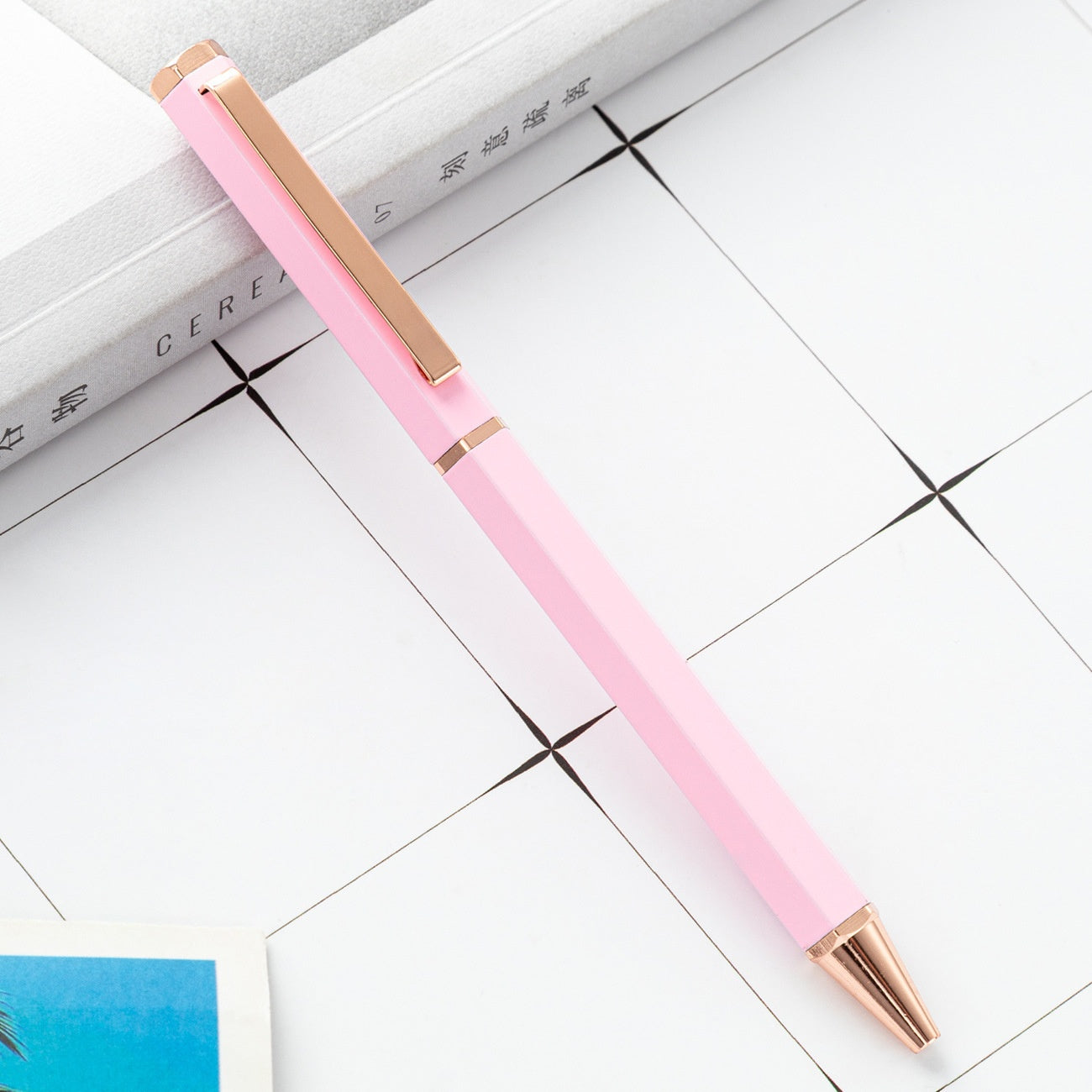 Stylo à rotule métallique simple à six angles