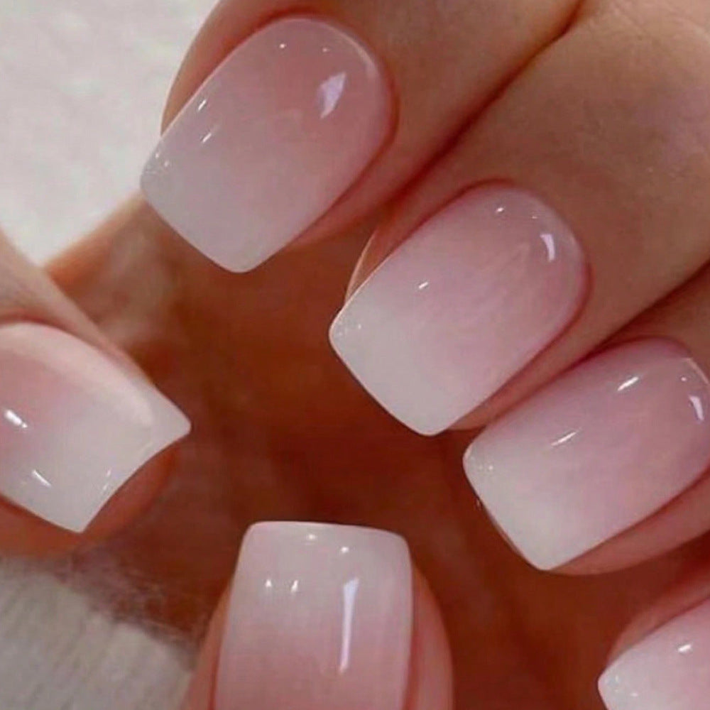 Pur et attrayant Gradient Prêt-à-porter Conseils pour ongles