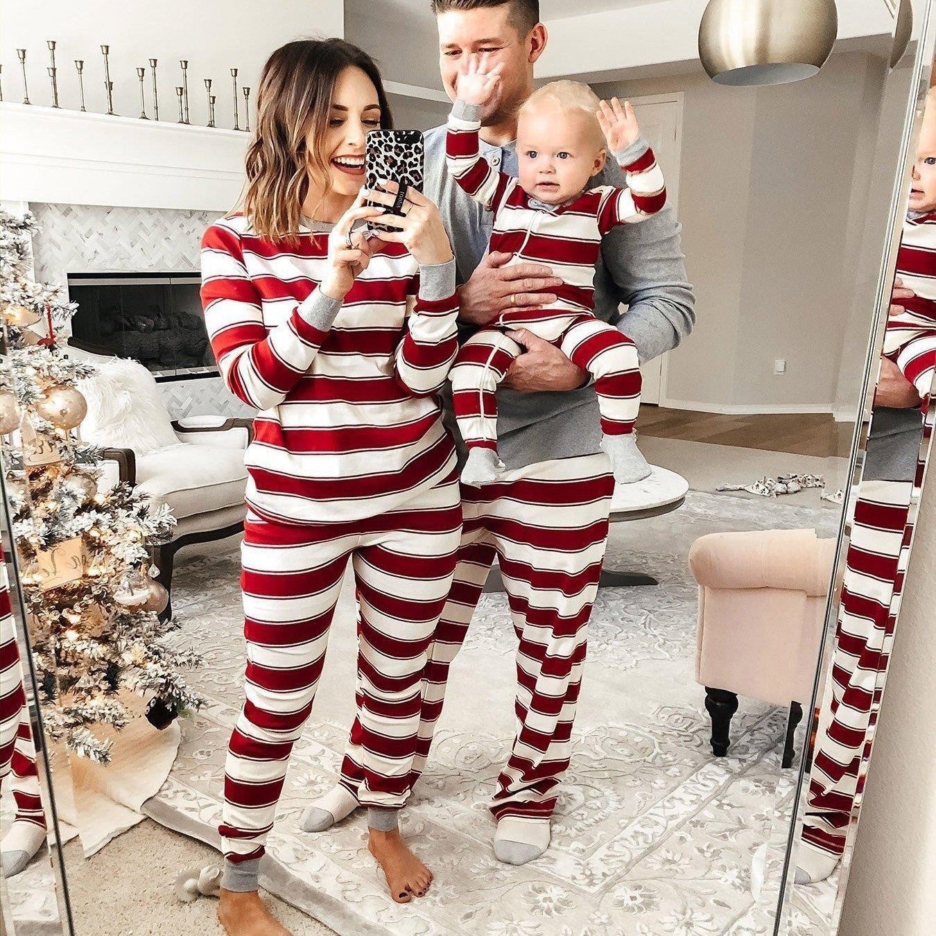 Ensemble famille de Noël rayée parent-enfant