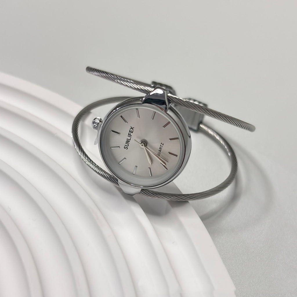 Femmes Minimaliste Montre Bangle Ouverte