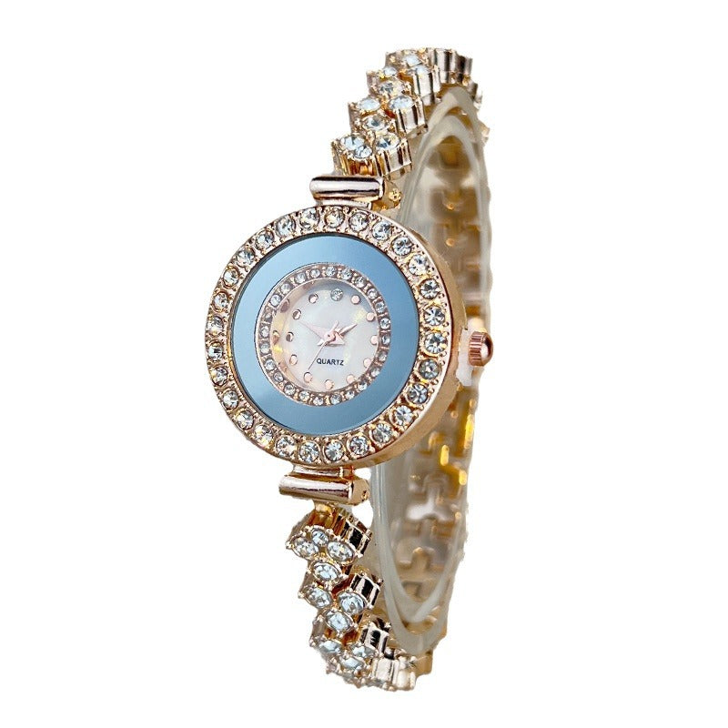 Montre Quartz femme en verre incrusté de diamant