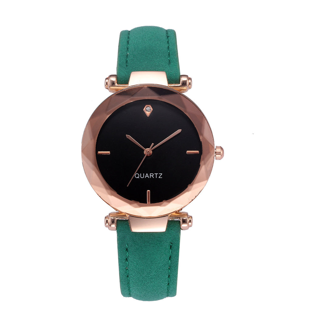 Couples à la mode Waterdrop-Cut Diamond Frosted Bracelet en cuir Quartz Rhombus Montre pour W