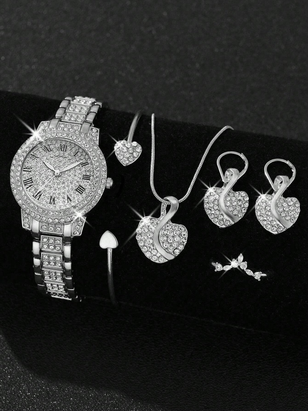 Ensemble de montres haut de gamme à la mode incrustées de diamants