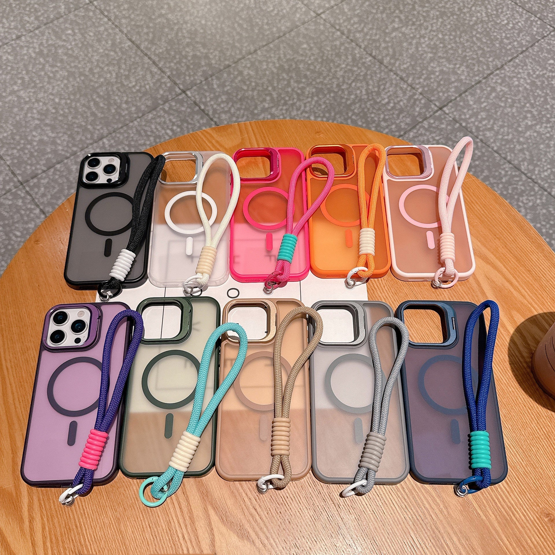 Boîtier de téléphone magnétique à monture de lentilles