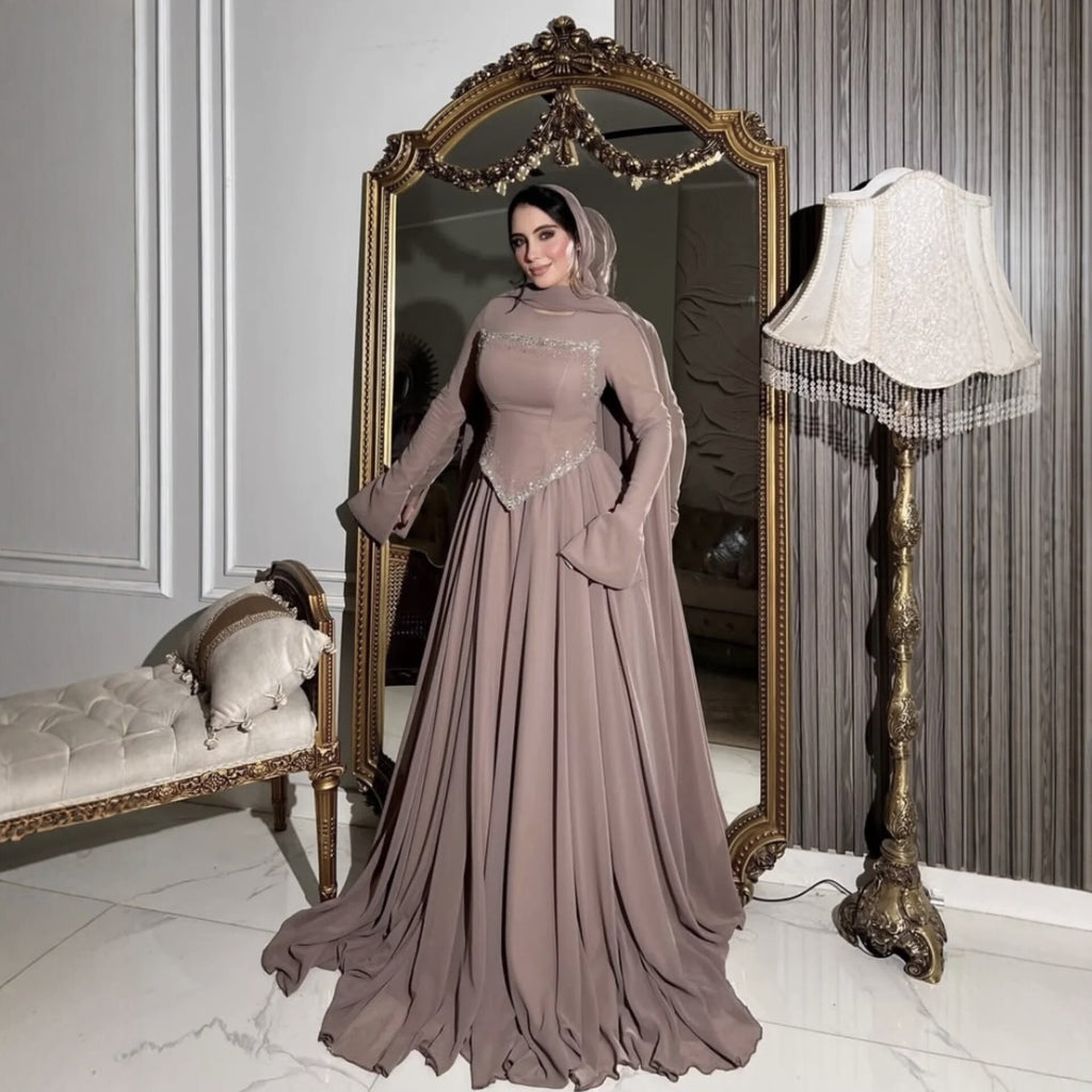 Élégante robe du soir à manches longues en Strass