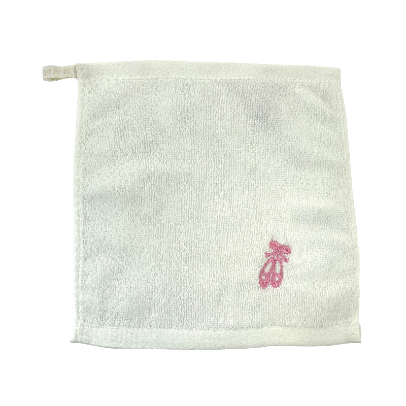 Serviette carrée en coton brodé avec crochet