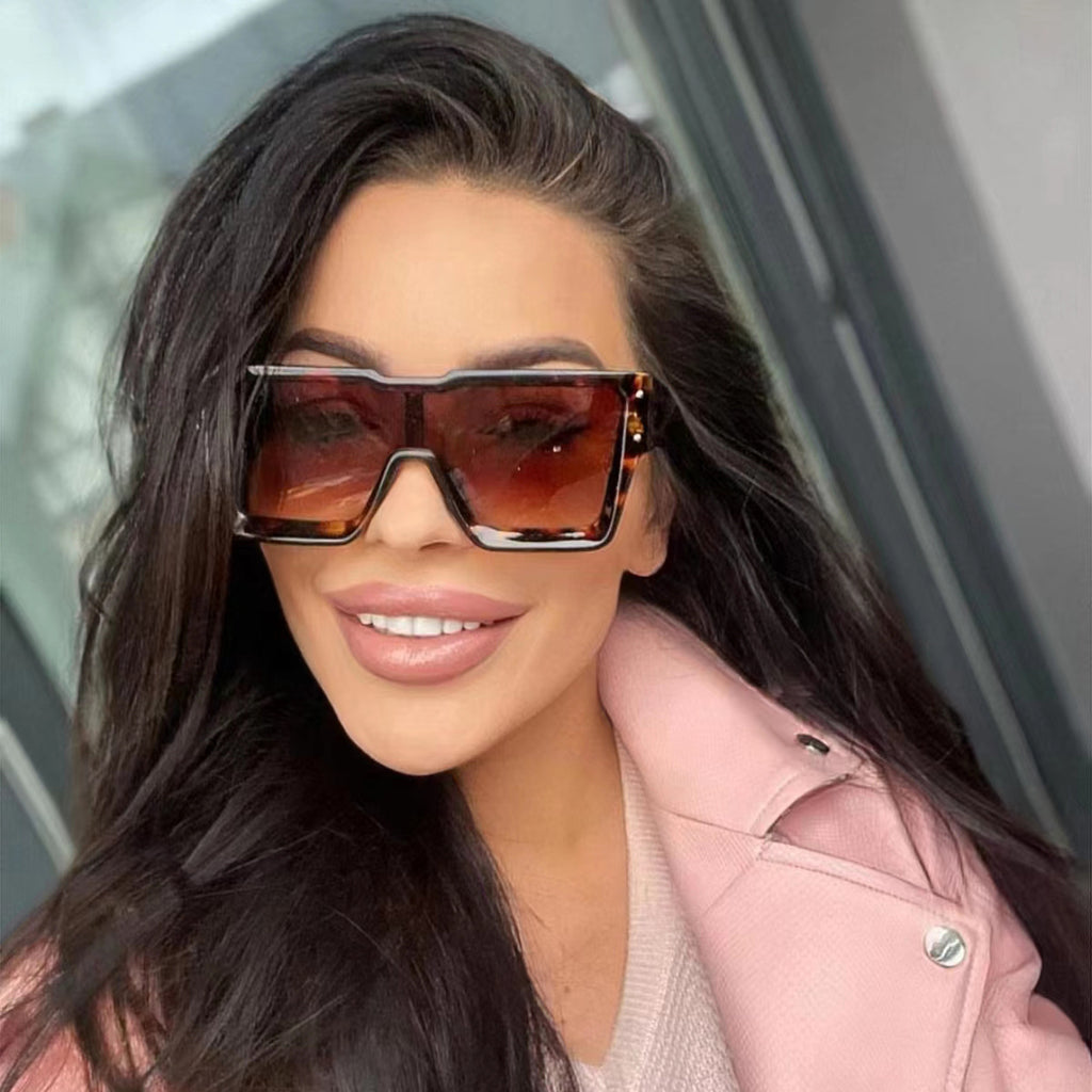 Lunettes de soleil européennes et américaines personnalisées Grandes Rim Lens Ins Style Sport Go