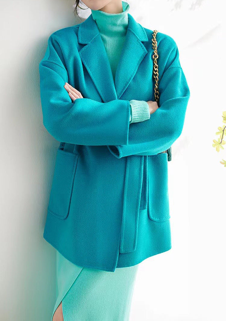 Manteau à double face en laine de longueur moyenne