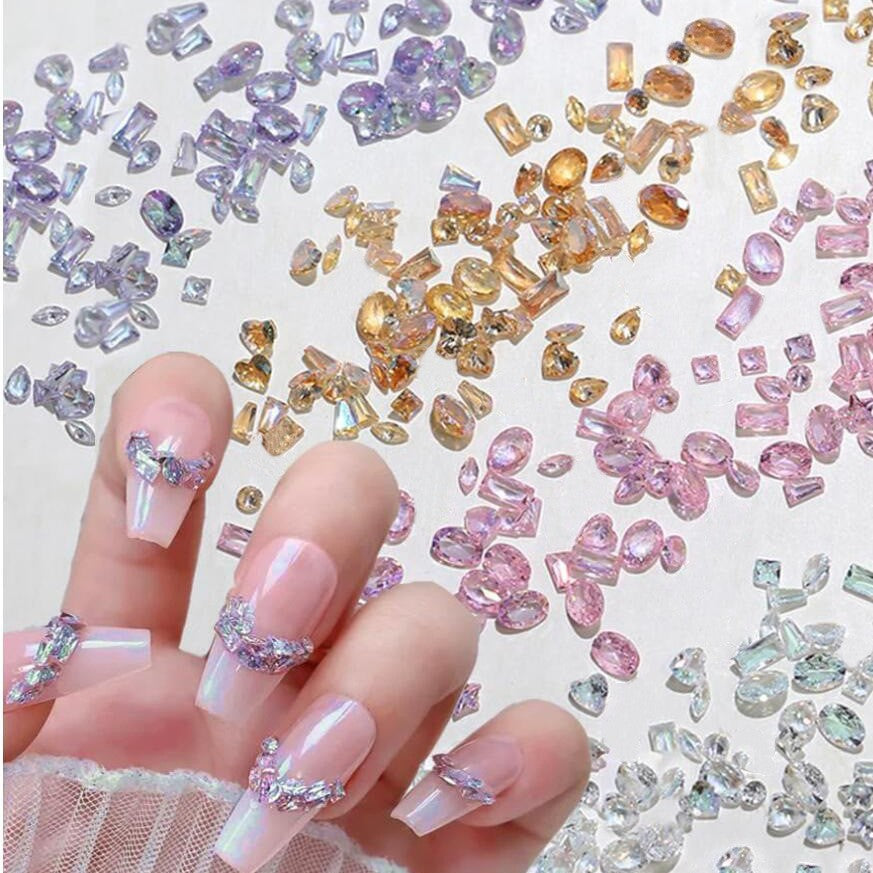 Décorations d'art à ongles Mini Zircon de 50 pièces multi-forme