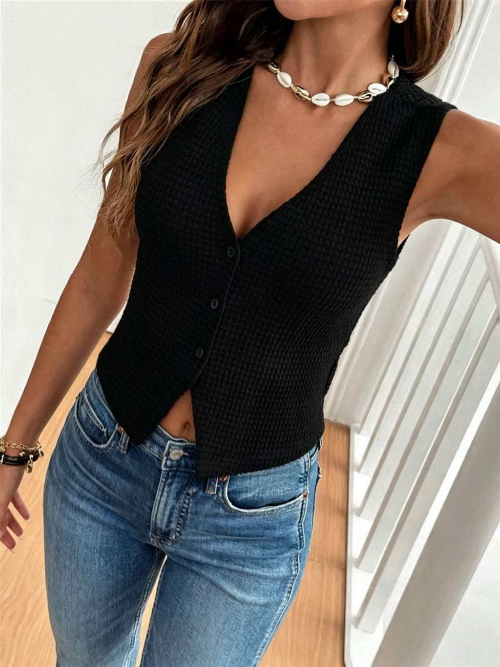 Femmes casuales et polyvalentes col V Top avec trois boutons