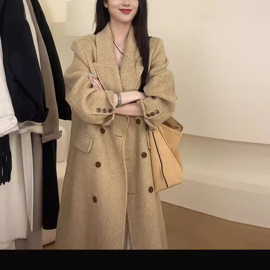Manteau de laine double face pour femmes avec un collier de costume