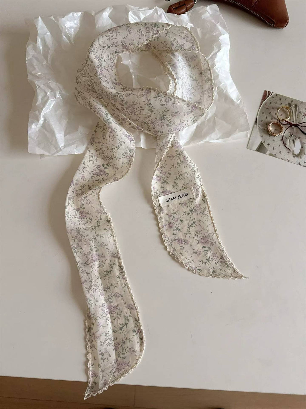 Style coréen Rétro Floral longue écharpe en soie