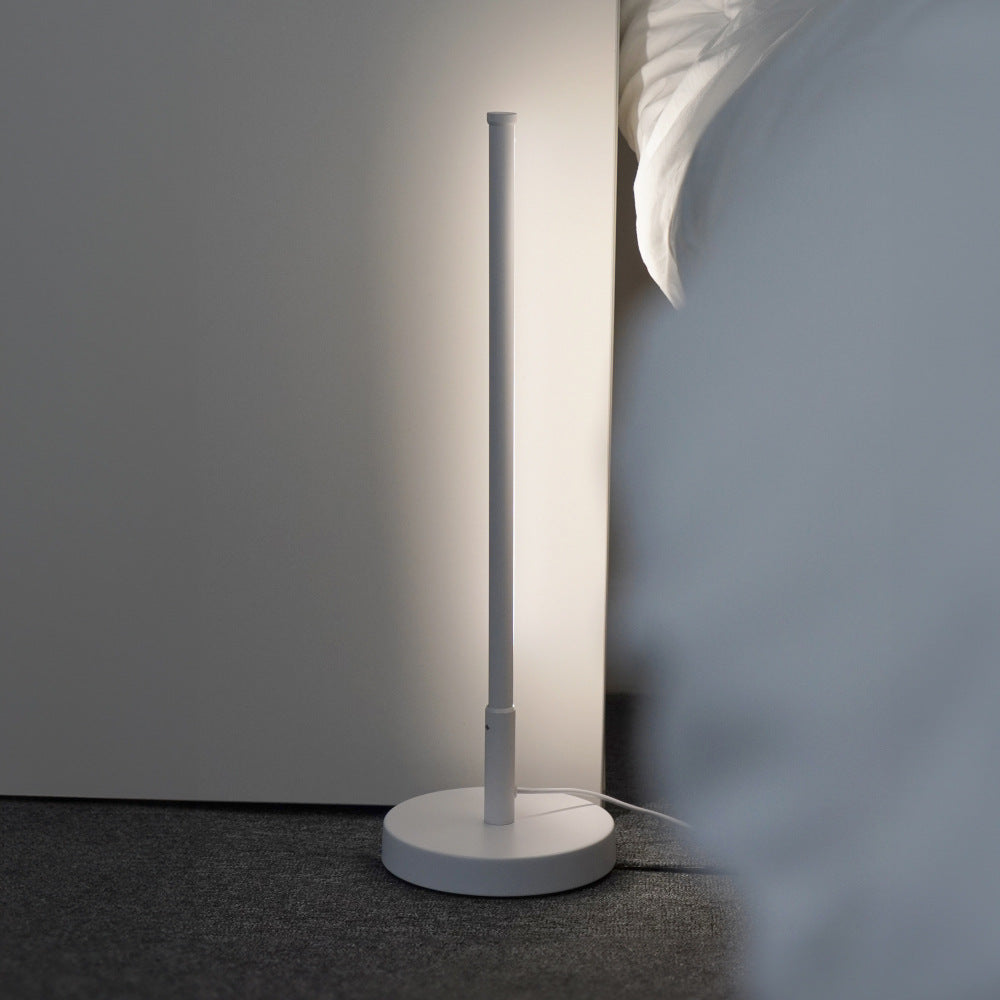 Nordic LED post-moderne lampe de table de table Minimalist salon étude