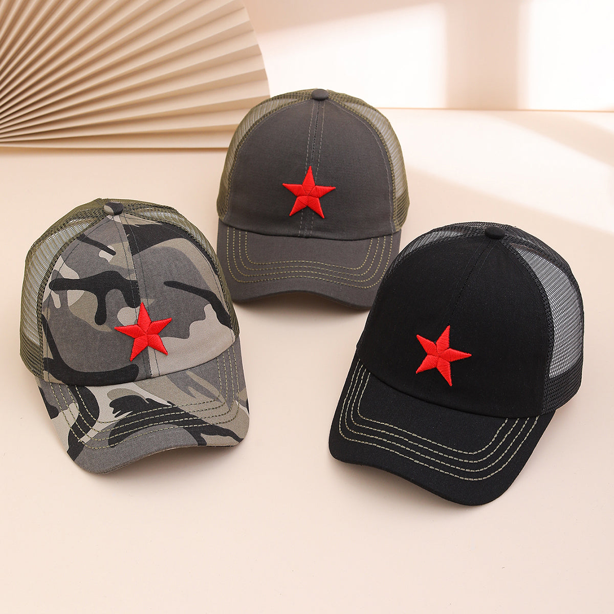 Casquette de baseball en maille verte militaire à cinq points brodé