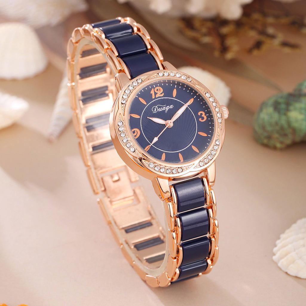 Élégante montre à quartz incrustée ronde en dentelle
