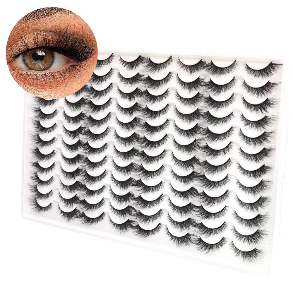 Les faux cils 3D sont multicouches
