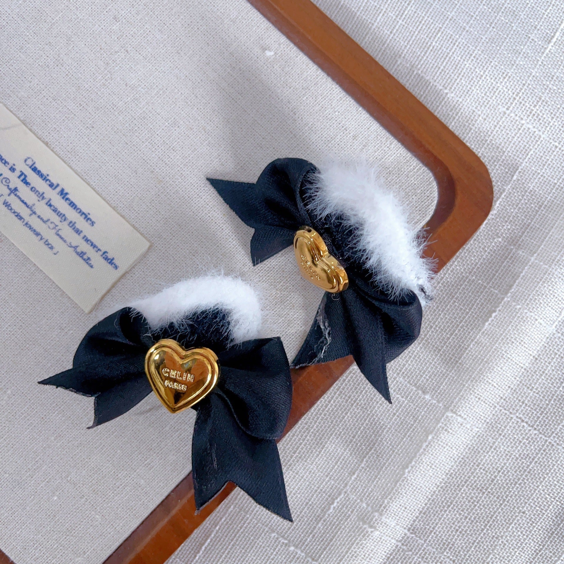 Clip mignon pour les cheveux de l'arc de chat