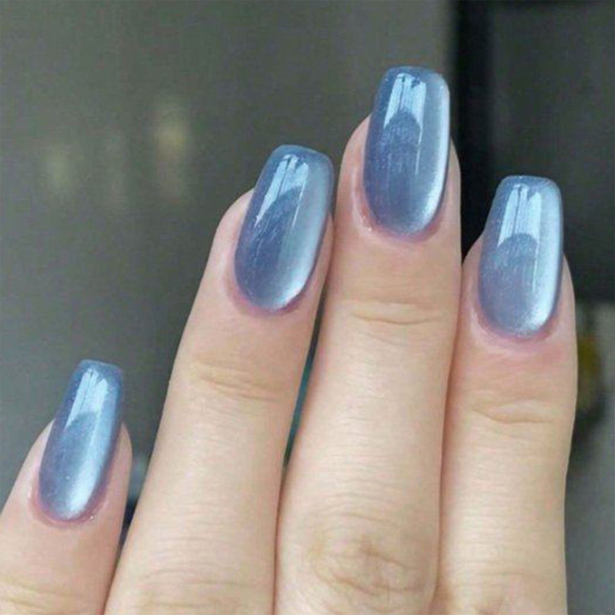 Les ongles artificiels progressifs pour les yeux de chat couleur solide pour femmes