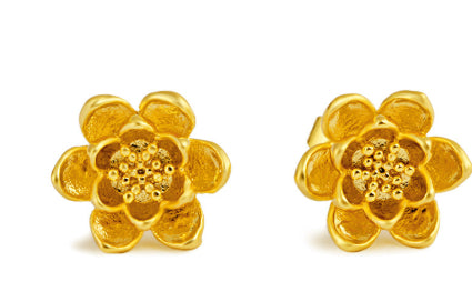 Boucles d'oreilles à goujons de fleurs revêtues d'électroplaqué