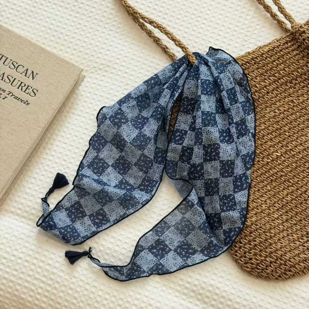 Écharpe de Triangle de Tassel en Plaid Floral léger
