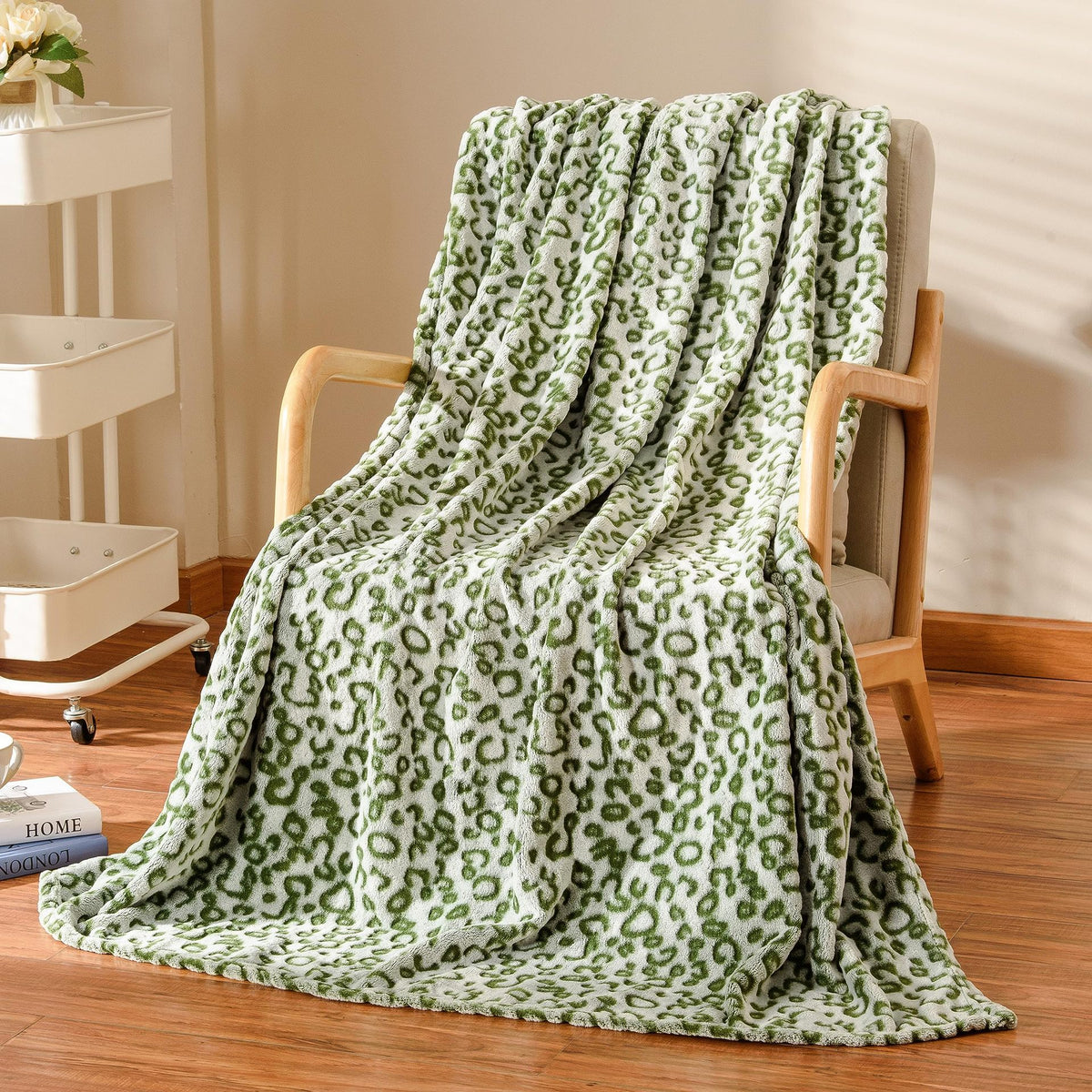 Classique Leopard-print Flannel Blanket Style moderne
