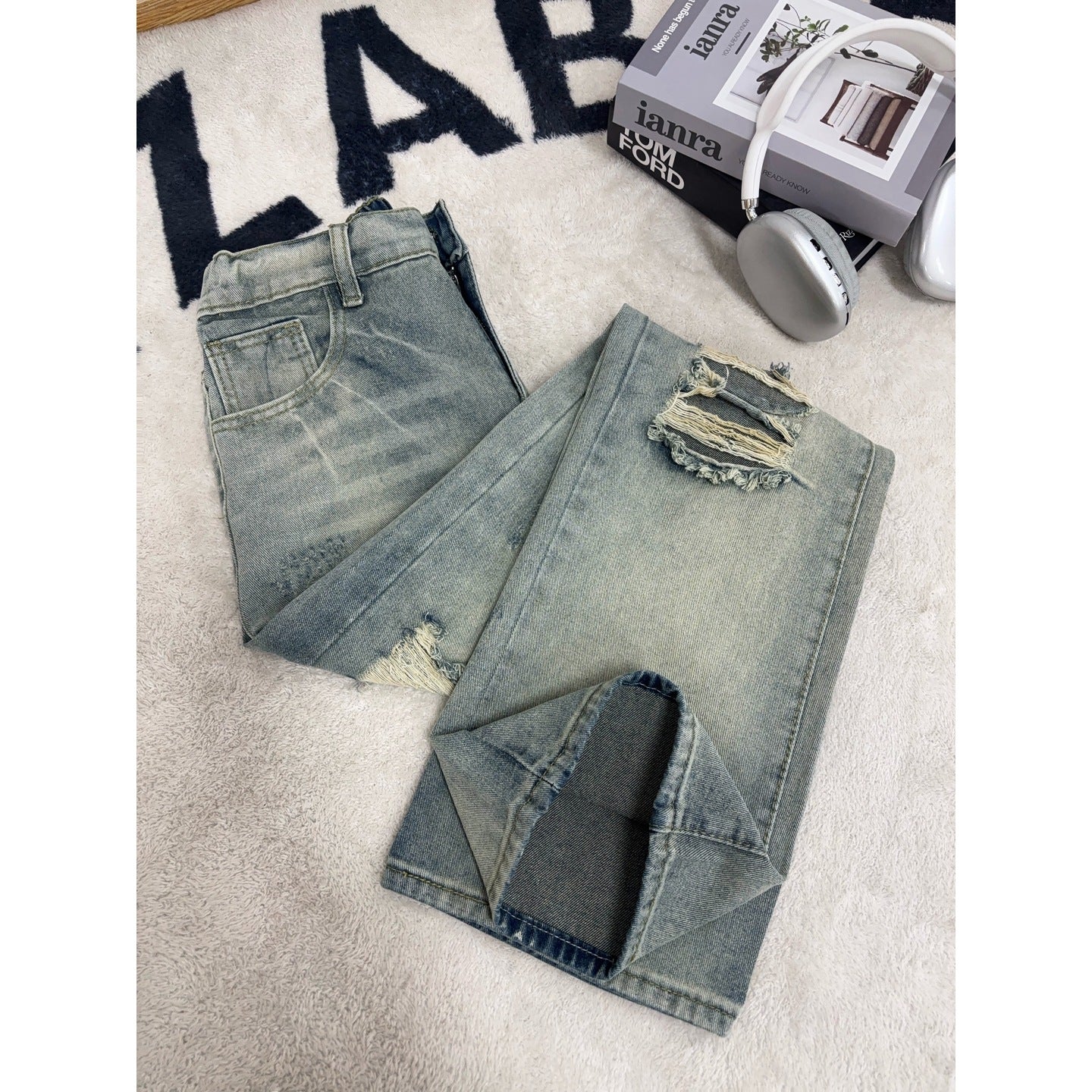 Jeans escamotés à large jambe pour hommes