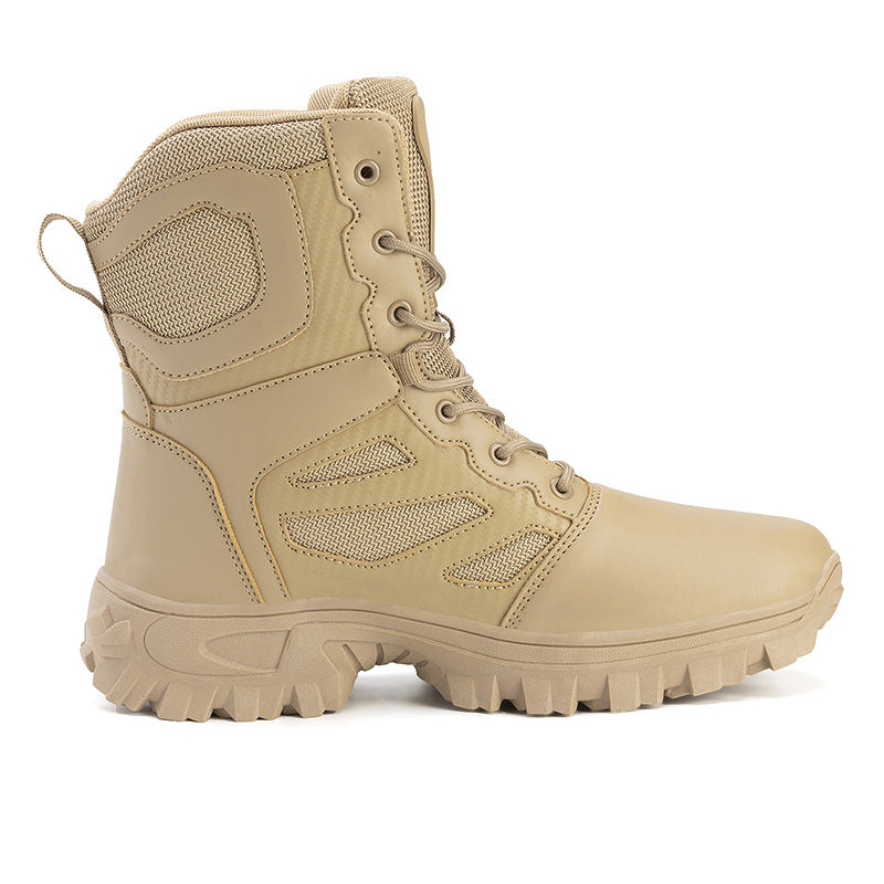 Bottes de randonnée extra-route et Bottes tactiques en champ de neige plus tendance