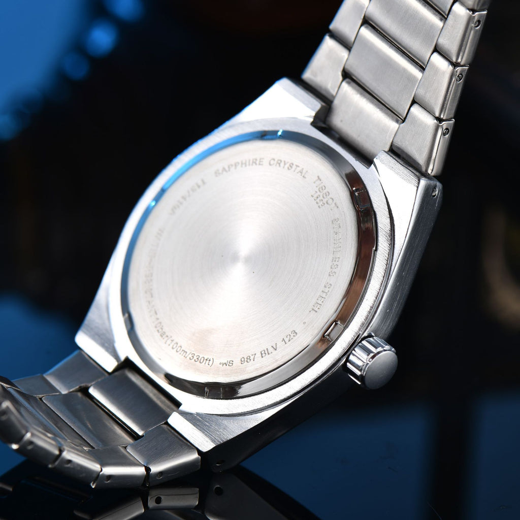 Simple, élégant, et élégant quartz hommes montre avec la bande d'acier